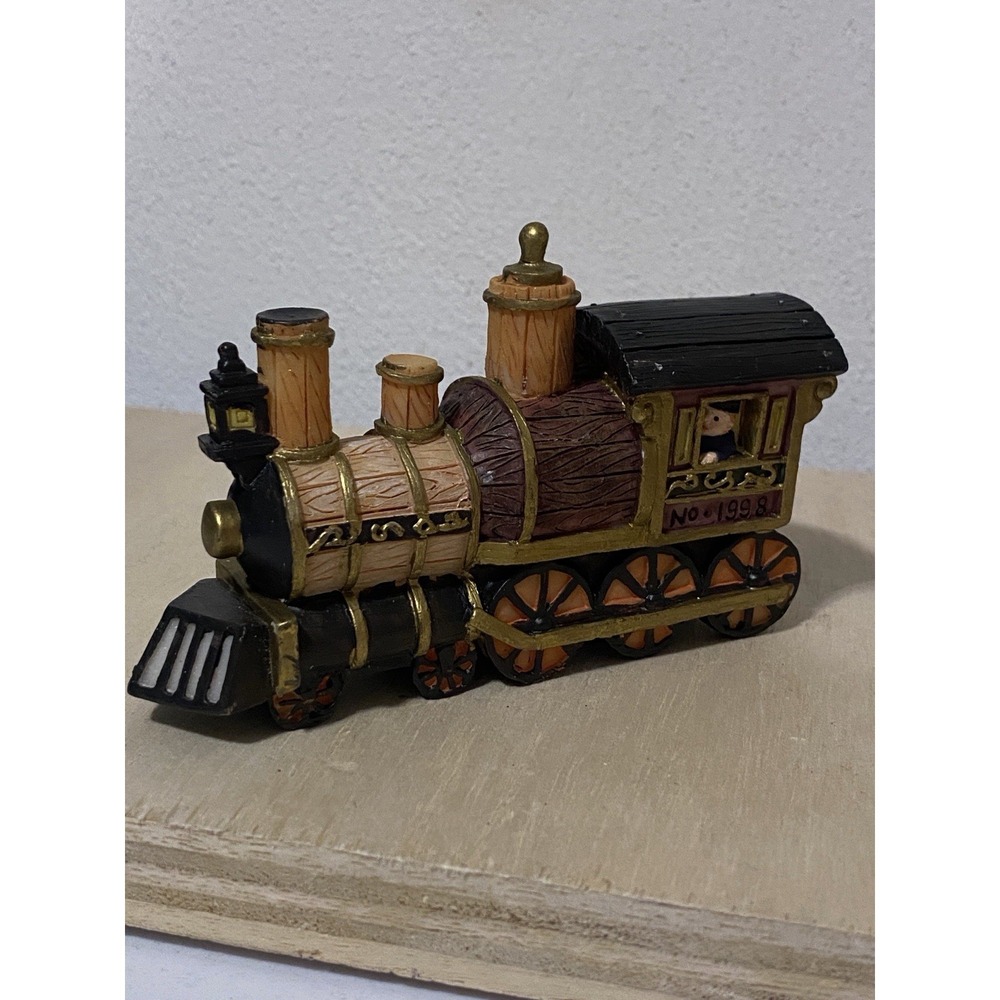 JC Penney TRAIN - ENGINE 1998 Home Town Express 4.25" Long Resin